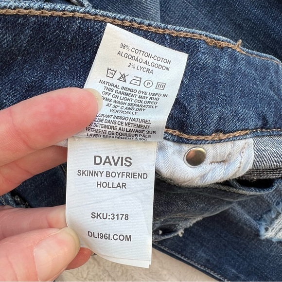 DL1961 Davis Skinny Boyfriend jeans in distressed Hollar wash - Picture 8 of 8